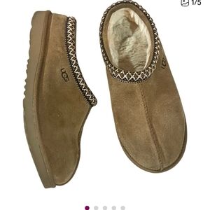 UGG Women's Brown Cozy Slippers